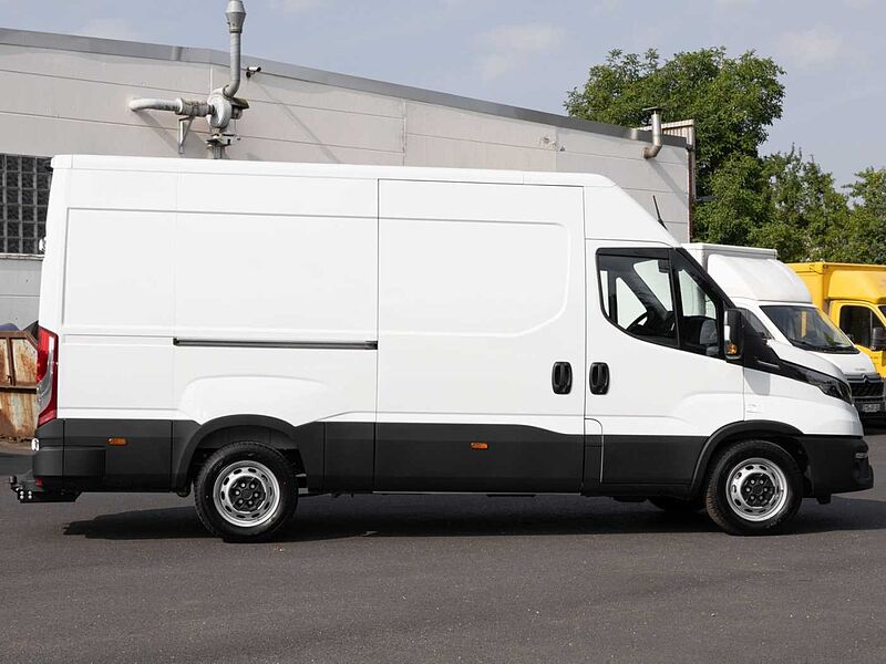 Iveco Daily 35S16A8V/P Kastenwagen Automatik