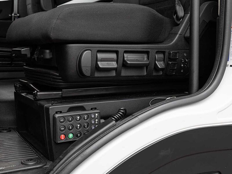 Iveco S-Way AS440S53T/P Sattelzugmaschine